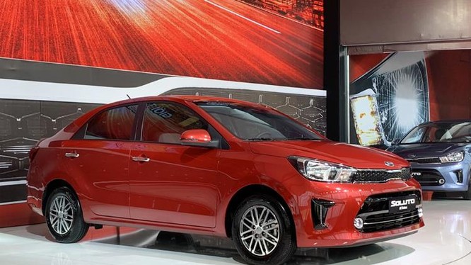 Kia Soluto ra mắt tại nhà máy Thaco ở Chu Lai. Ảnh: Đức Huy 