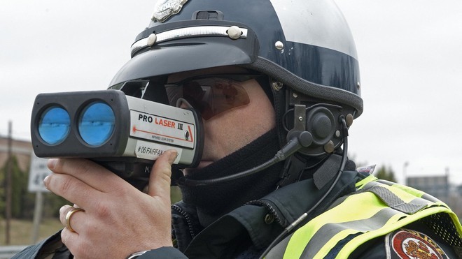 Cảnh sát Estonia nghĩ ra hình thức phạt mới cho tài xế vi phạm tốc độ