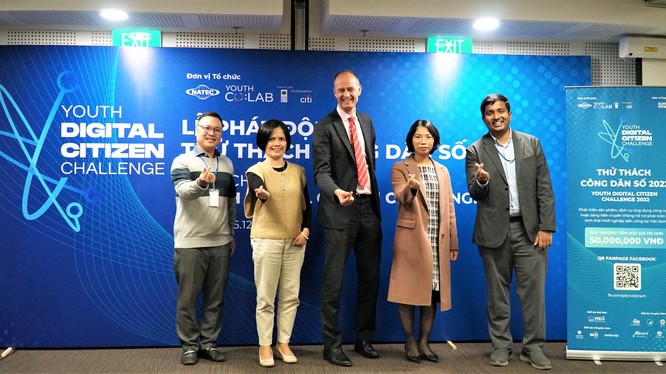 Lãnh đạo UNDP và Cục Phát triển Thị trường và Doanh nghiệp Khoa học Công nghệ tại lễ phát động cuộc thi