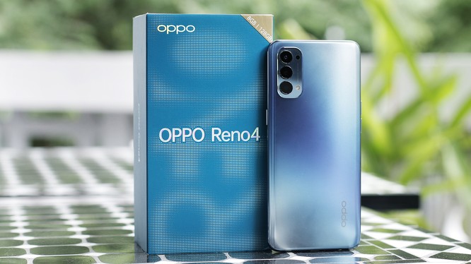 Chiếc Reno4 của Oppo