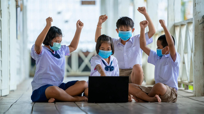 Học sinh nghèo Thái Lan có cơ hội nhận được laptop miễn phí