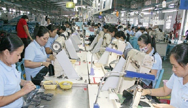 Luật lao động sửa đổi sẽ ưu tiên với lao động nữ - (Ảnh minh họa)