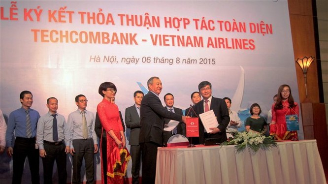 Ngân hàng Techcombank tìm cách tiến sâu hơn vào thị trường khai thác hàng không Việt Nam - Ảnh:VNA