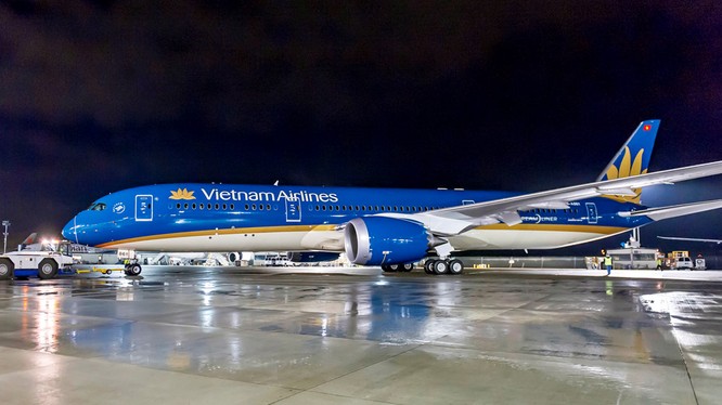 Chào bán cổ phần chưa xong, Vietnam Airlines lấy đâu 900 tỷ đồng mua máy bay năm 2017? (Ảnh: internet)