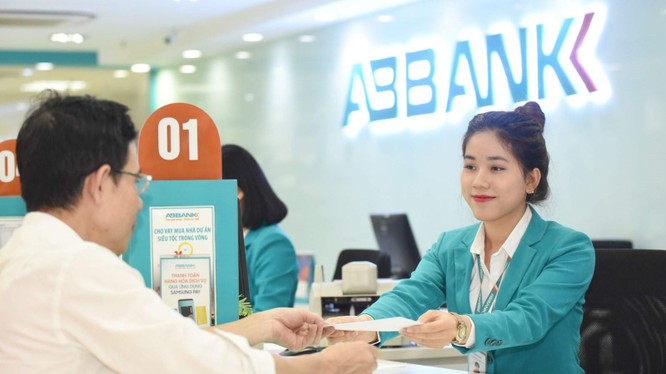 ABBank chào sàn UPCoM với giá tham chiếu 15.000 đồng/cp (Nguồn: ABBank)