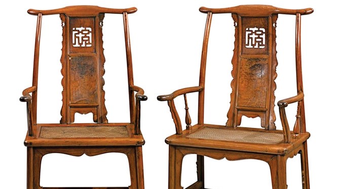 Cặp ghế cổ trị giá 25 tỷ đồng