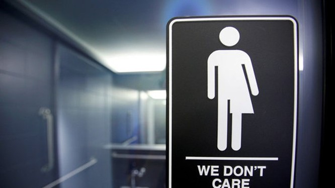 Nhiều tiểu bang đã chất vấn chỉ thị gây tranh cãi của ông Obama về sử dụng nhà vệ sinh của người chuyển giới - Ảnh: Reuters