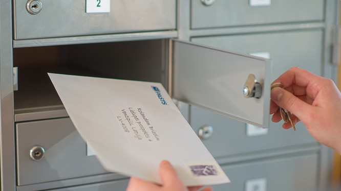 Quy định mới về lắp đặt hộp thư tại nhà chung cư, tòa nhà văn phòng dự kiến ban hành vào cuối năm 2017. 