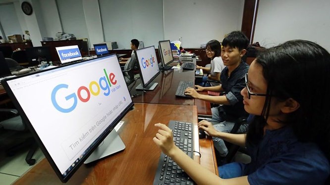 Bộ Công an khẳng định, quy định lưu trữ liệu trong Luật An ninh mạng không cản trở và khiến Facebook, Google rút khỏi Việt Nam. 