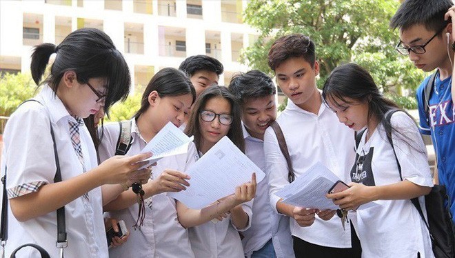 Năm nay cả nước có gần 900.000 sĩ tử tham gia kỳ thi THPT Quốc gia.