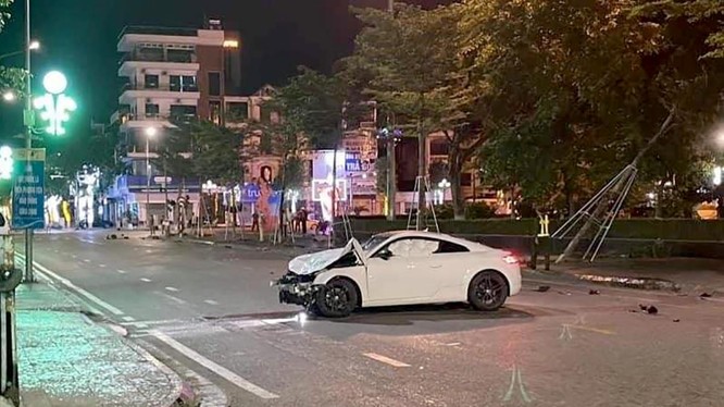 Hiện trường một vụ tai nạn giao thông