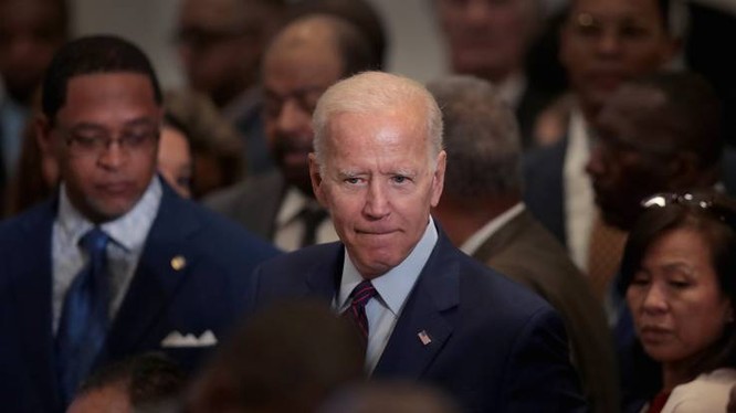 Cựu Phó Tổng thống Mỹ Joe Biden bất ngờ công kích nặng nề Tổng thống Trump (Ảnh: Newsweek)