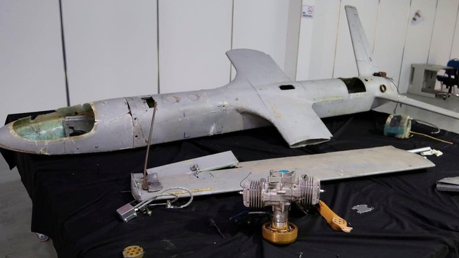 Một chiếc drone UAV-X của Houthi được bắt gặp ở Hodeida, Yemen (Ảnh: Washington Post)