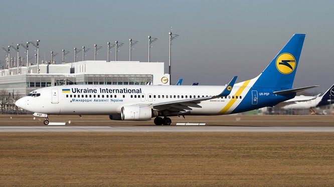 Chiếc máy bay gặp nạn được xác nhận là của hãng hàng không quốc tế Ukraine, khởi hành từ thủ đô Tehran, Iran (Ảnh: Fox News)