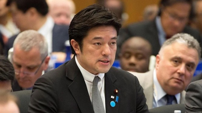 Thứ trưởng Quốc phòng Nhật Bản Yasuhide Nakayama (Ảnh: SCMP)