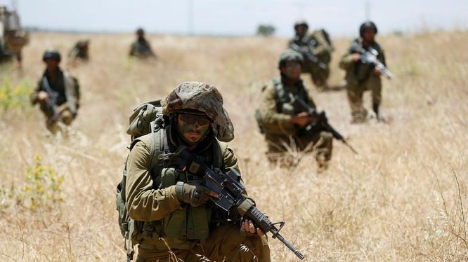 Binh sĩ Israel trong một cuộc tập trận (Ảnh: Reuters)