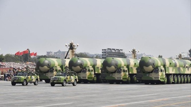 Trung Quốc cho rằng, Mỹ và Nga nên cắt giảm đầu đạn hạt nhân trước (Ảnh: Xinhua).