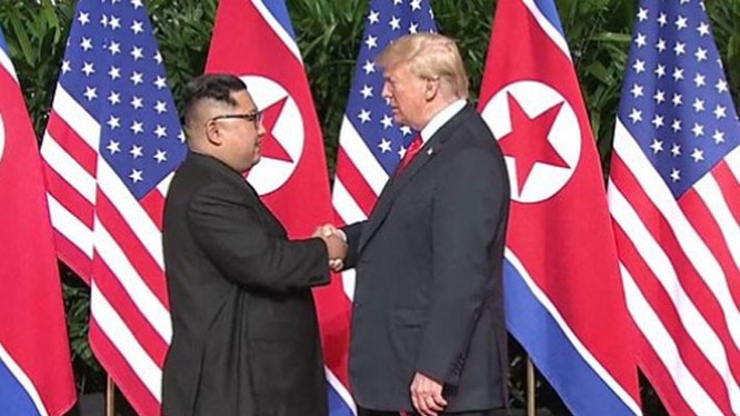  Cuộc gặp lịch sử giữa TT Trump và nhà lãnh đạo Triều Tiên Kim Jong Un. 
