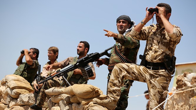 Mỹ và đồng minh đang có những nỗ lực để huấn luyện đạo quân người Kurd tại vùng đông bắc Syria.