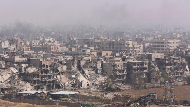 Sự hoang tàn tại phía nam thủ đô Damascus, Syria sau 8 năm nội chiến.
