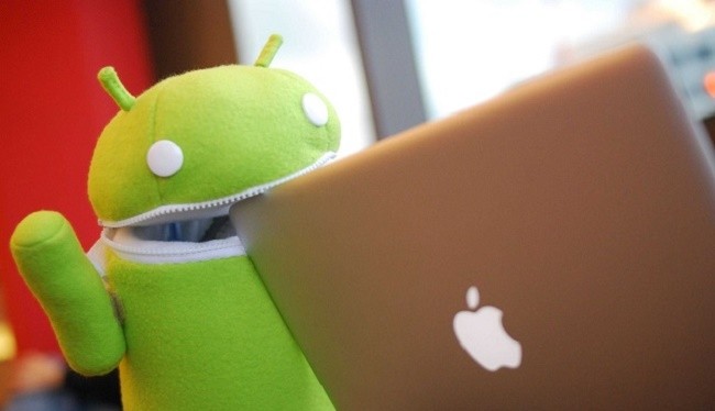 Apple đang tỏ ra yếu thế so với Google trong lĩnh vực thiết bị nhà thông minh