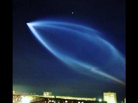 Tên lửa Trung Quốc bốc cháy trên bầu trời lãnh thổ Hoa Kỳ (ảnh minh họa).