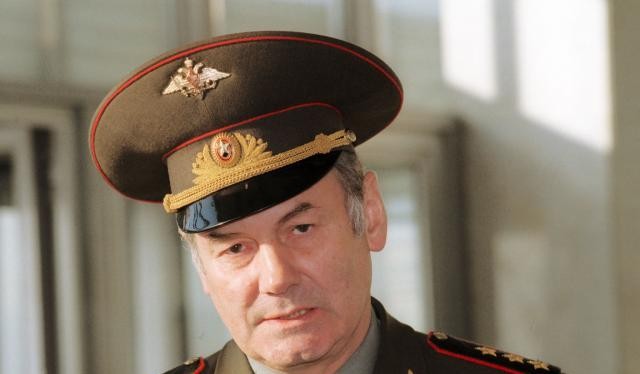 Thượng thướng Leonid Ivashov, Chủ tịch Viện Địa chính trị Nga.