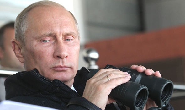 Tổng thống Nga Putin sa thải 8 tướng lĩnh của Bộ Nội Vụ, Ủy ban điều tra.