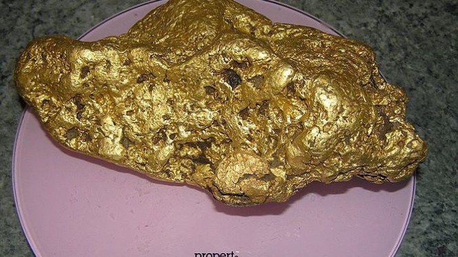 Australia: Phát hiện một cục vàng tự nhiên nặng tới 4 kg