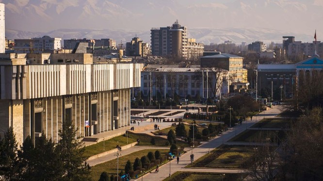 Nổ trong khu vực Đại sứ quán Trung Quốc ở Bishkek, 1 người chết.