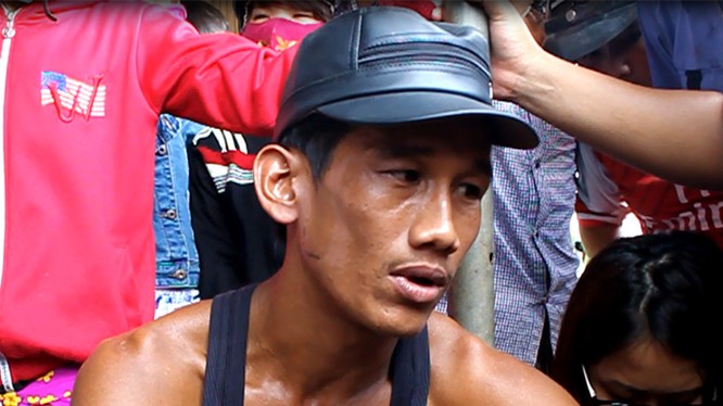 Anh Dương Ly, một công nhân của công ty Quốc Anh buồn rầu vì chưa biết đi về đâu sau khi cả nhà chủ bị sát hại