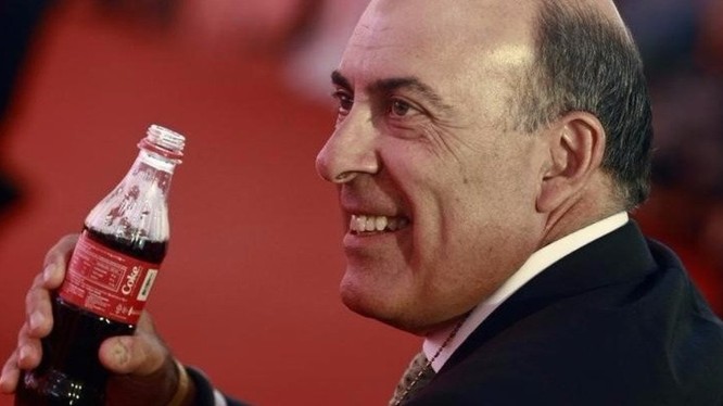 CEO Coca Cola Muhtar Kent - Ảnh: Reuters