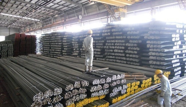 Vị trí xây dựng dự án nhà máy thép Guang Lian ở khu kinh tế Dung Quất có thể được nhà đầu tư trong nước thực hiện. Trong ảnh là sản xuất của một doanh nghiệp thép - Ảnh: TL.