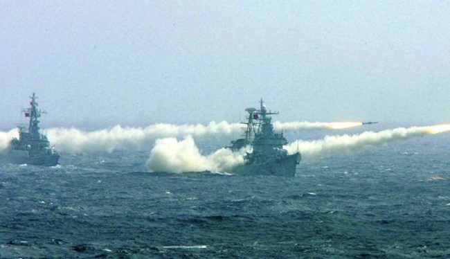 Hải quân Trung Quốc tập trận trên biển Đông
