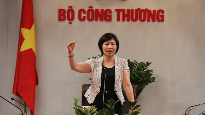 Thứ trưởng Hồ Thị Kim Thoa