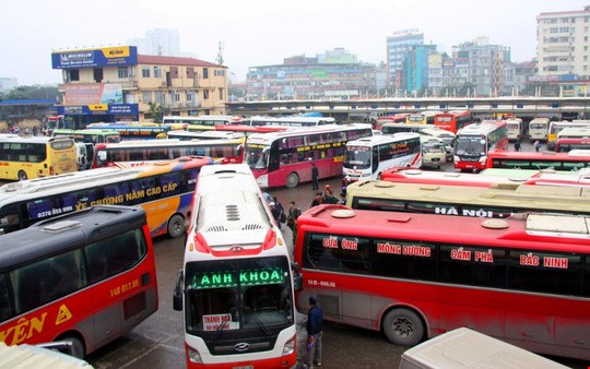 Phương án điều chuyển luồng, tuyến xe khách Hà Nội bị nhiều doanh nghiệp phản ứng.