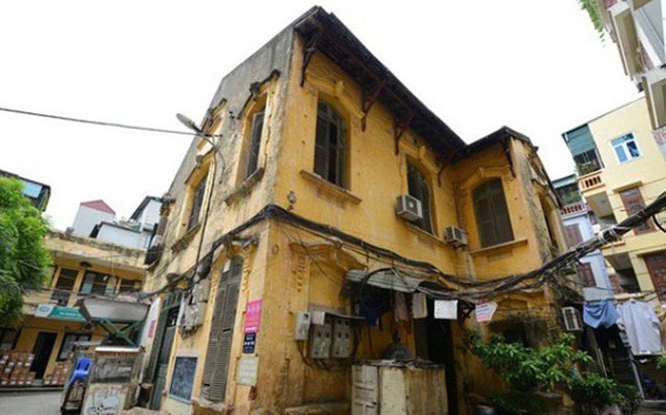 Một biệt thự cũ trên phố Tăng Bạt Hổ, quận Hai Bà Trưng, Hà Nội. (Nguồn: internet)