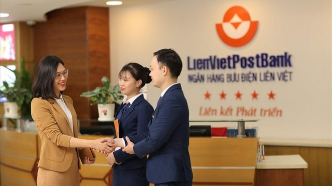 NHNN chấp thuận VNPost thoái 140,5 triệu cổ phần tại LienVietPostBank