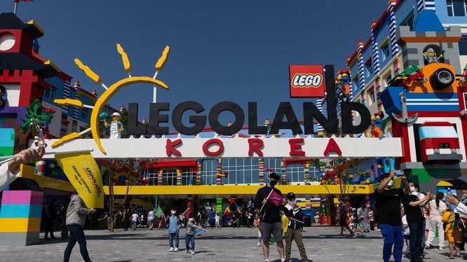 Legoland Korea - nguồn cơn của cuộc khủng hoảng nợ ở Hàn Quốc