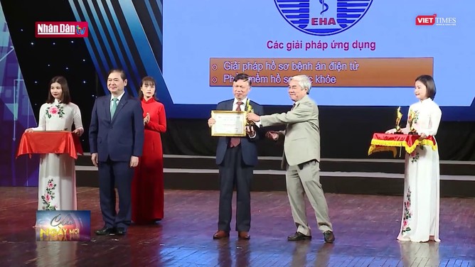 Lễ trao Giải thưởng Chuyển đổi số Việt Nam năm 2021