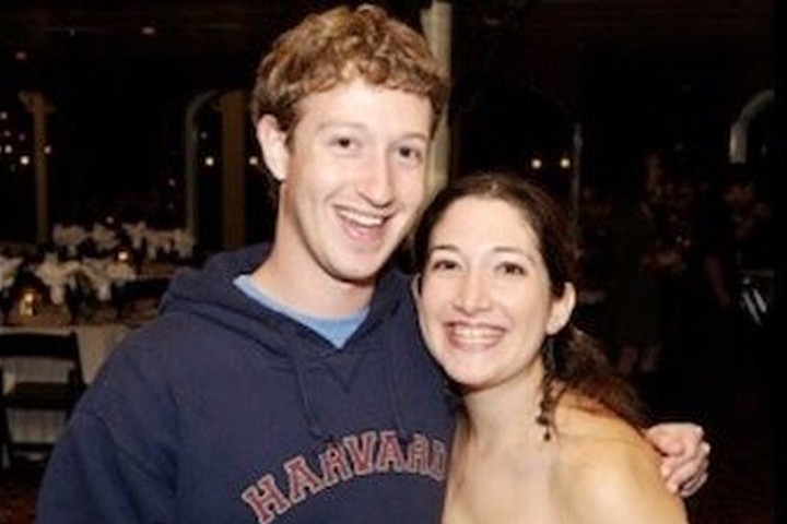 Mark Zuckerbergs Sister