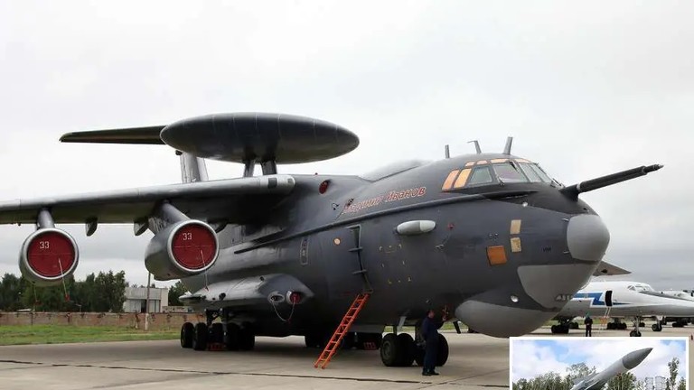 Máy bay AWACS A-50U của quân đội Nga và hệ thống tên lửa phòng không S-200. Ảnh Army Recognition