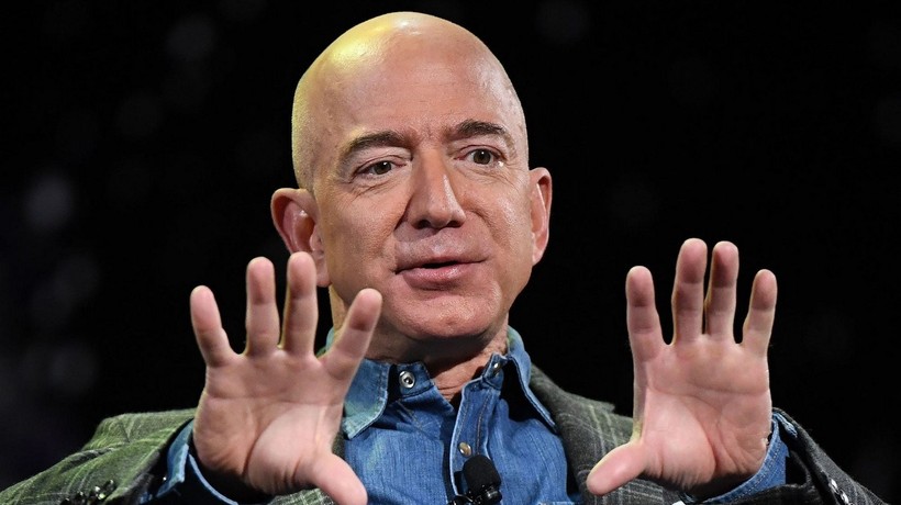 Phẩm chất, kỹ năng và phong cách lãnh đạo của Jeff Bezos đã làm nên thành công cho Amazon (Ảnh: Thestrategywatch)
