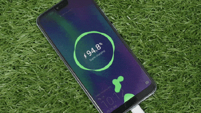 Đánh giá chi tiết smartphone Honor 10: thiết kế đẹp nhưng dễ vỡ ảnh 6