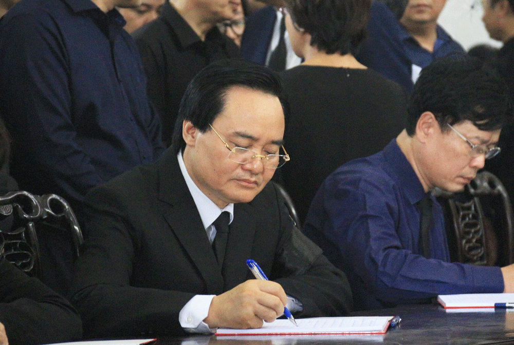 Bộ trưởng Bộ GD&ĐT: “Đồng chí Lê Hải An mất đi là tổn thất to lớn đối với ngành giáo dục“ ảnh 3