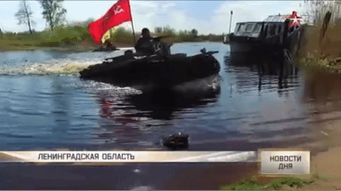 Video choáng với xe tăng Nga ở dưới nước 70 năm vẫn... chạy tốt