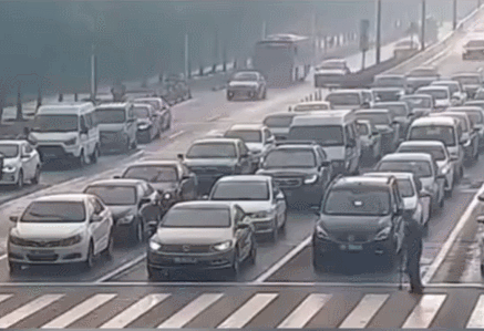 Cặp vợ chồng trẻ sống trong căn nhà 5m² ở Hồng Kông: sự thật đằng sau cái nghèo ảnh 15