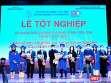 Lễ trao bằng tốt nghiệp cho các cử nhân điều dưỡng của Chương trình tiên tiến Trường Đại học Y Hà Nội