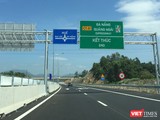 Sau nhiều lần chậm trễ, Chủ tịch Hội đồng thành viên VEC đã thừa nhận trách nhiệm và cam kết đảm bảo thông xe tuyến cao tốc Đà Nẵng-Quảng Ngãi vào ngày 2/9 tới.