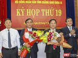 Ông Nguyễn Hồng Quang - Bí thư Thành ủy TP Tam Kỳ (người thứ 2 từ phải sang) được bầu giữ chức danh Phó Chủ tịch UBND tỉnh Quảng Nam, nhiệm kỳ 2016-2021.